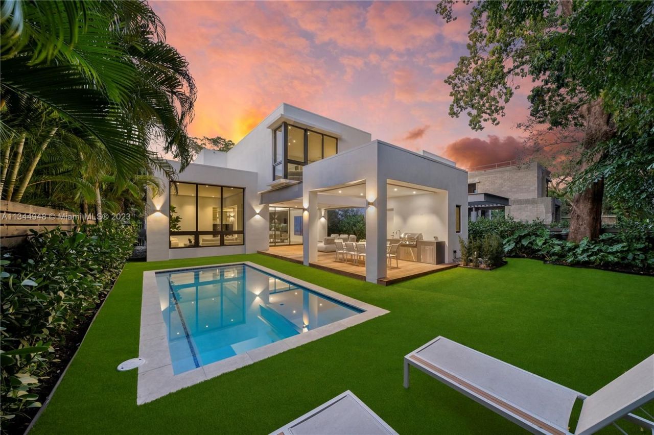 Villa in Miami, USA, 400 m² - Foto 1