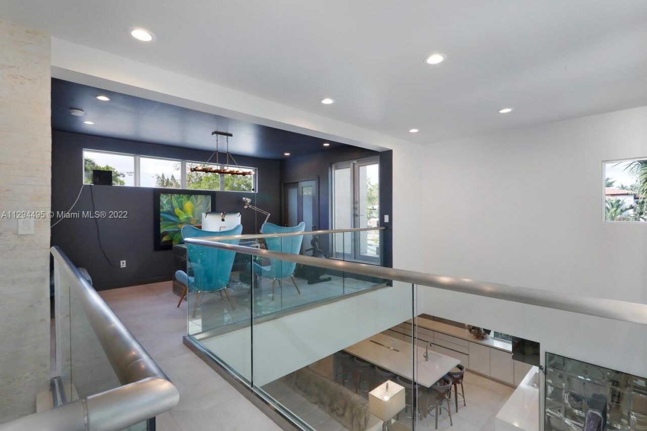 Villa en Miami, Estados Unidos, 400 m² - imagen 9