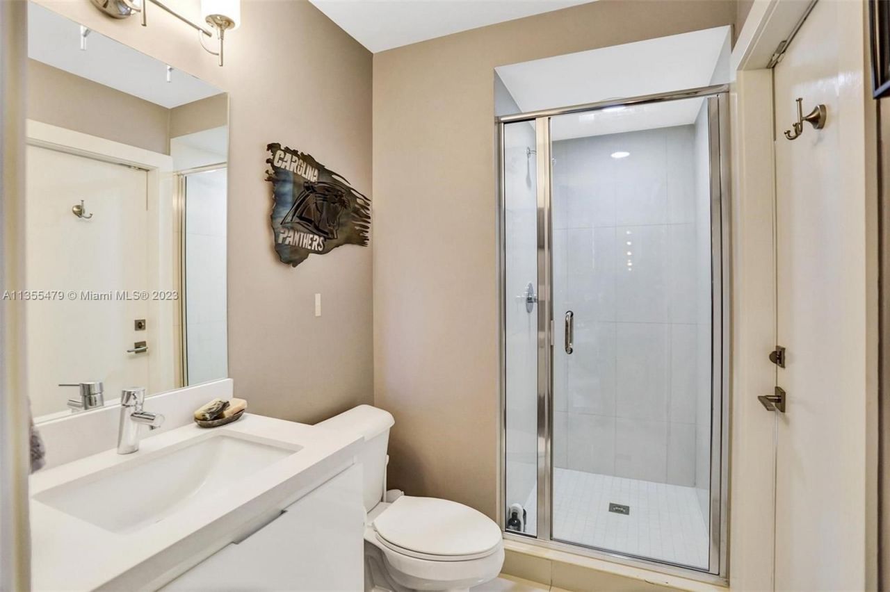 Cottage a Miami, USA, 300 m² - foto 10