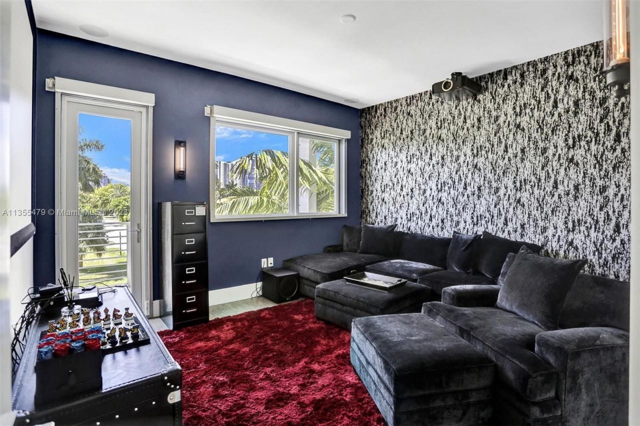 Cottage a Miami, USA, 300 m² - foto 16