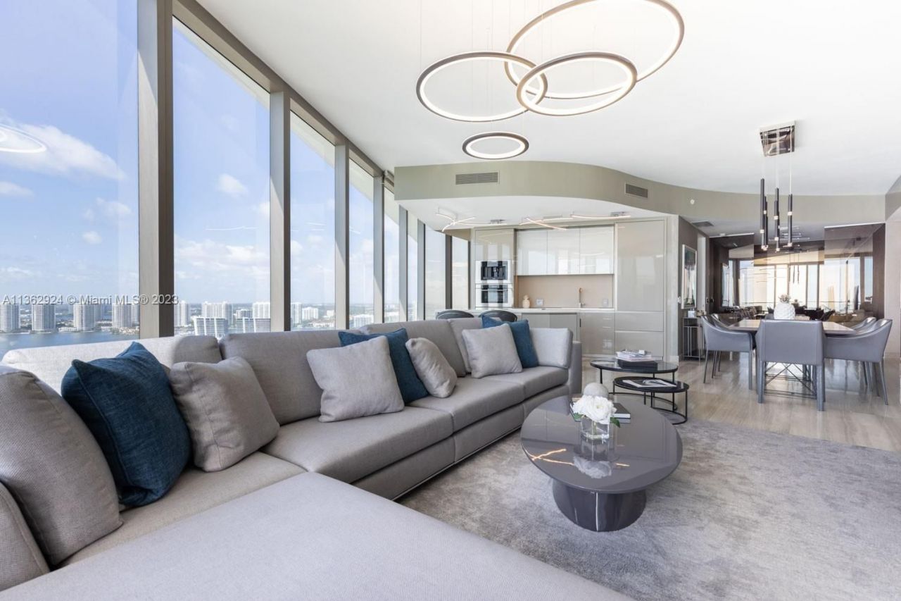 Piso en Miami, Estados Unidos, 150 m² - imagen 14