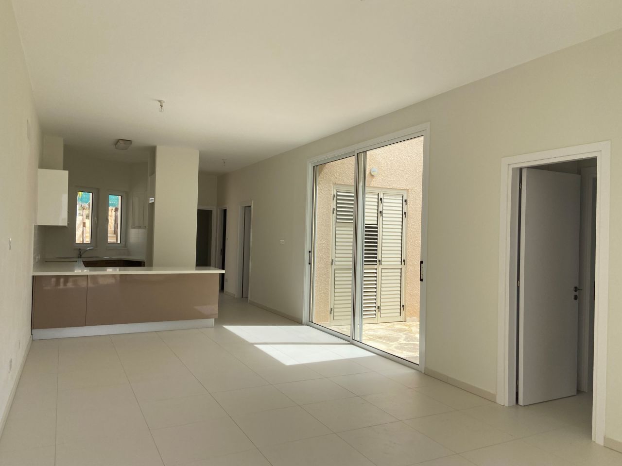 Villa en Pafos, Chipre, 124 m² - imagen 11