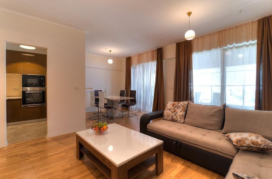 Wohnung in Budva, Montenegro, 82 m² - Foto 1