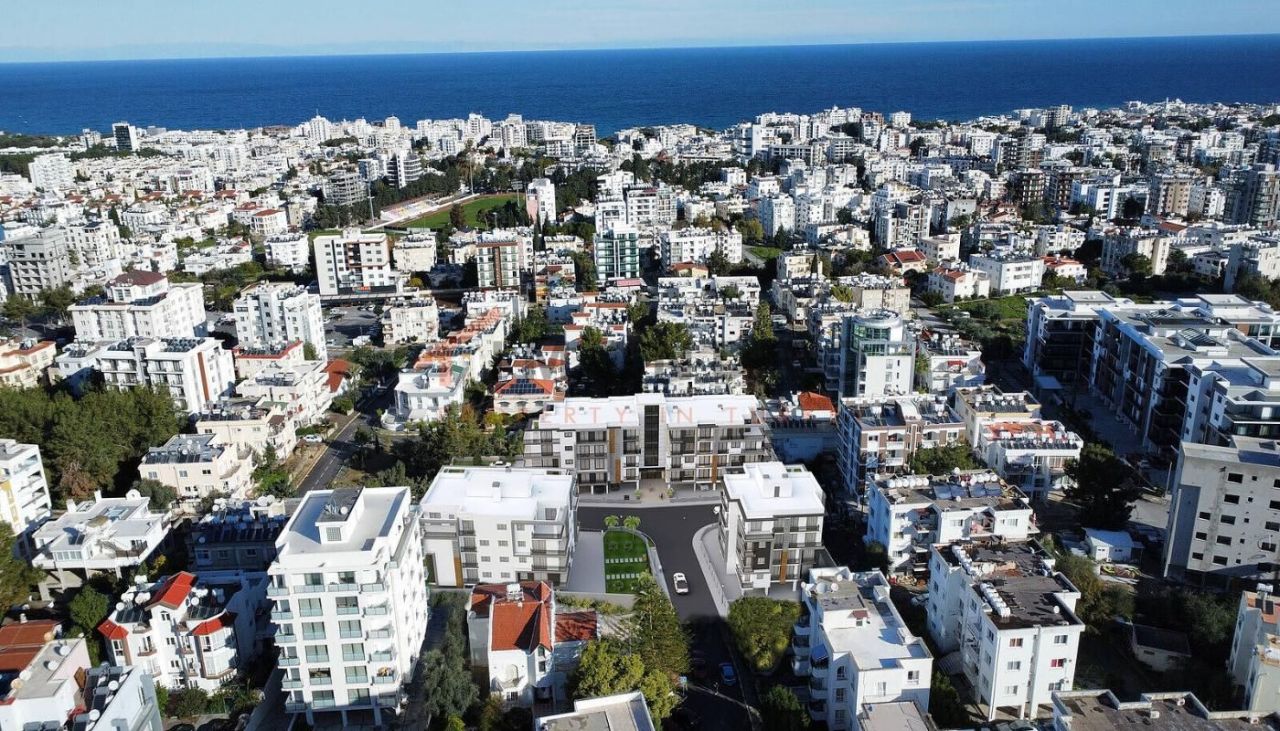 Flat in Kyrenia, Cyprus, 160 m² - picture 1