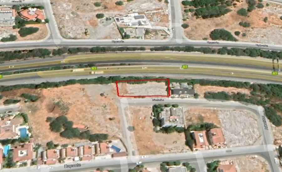 Land in Limassol, Cyprus, 896 m² - picture 1