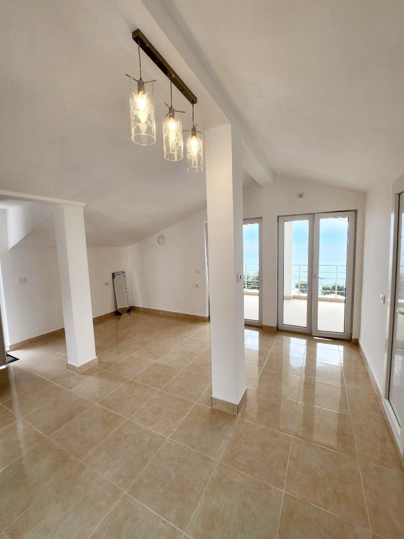 Casa en el Bar, Montenegro, 205 m² - imagen 12