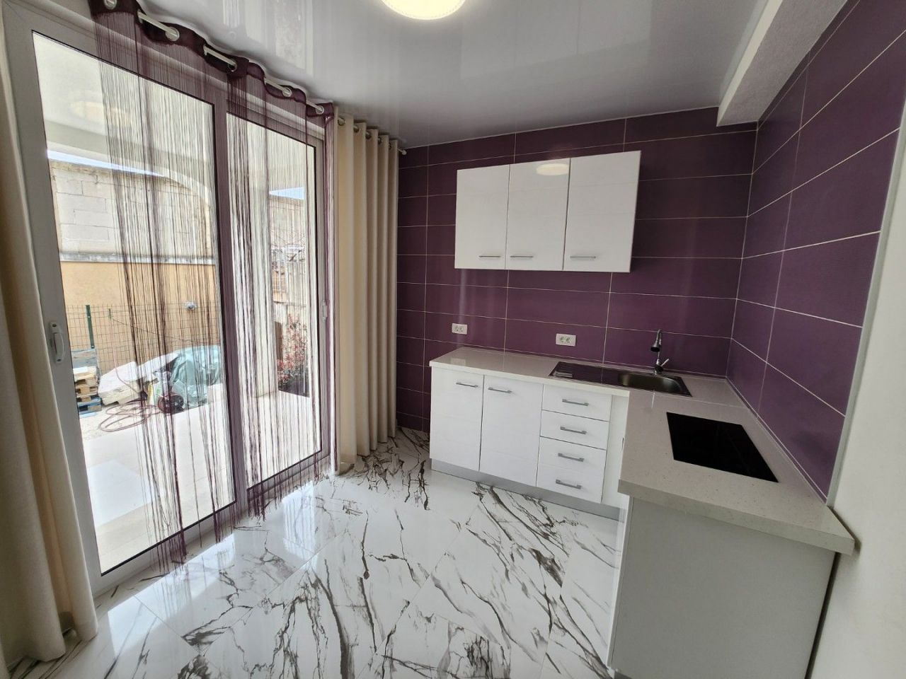 Casa en el Bar, Montenegro, 205 m² - imagen 13