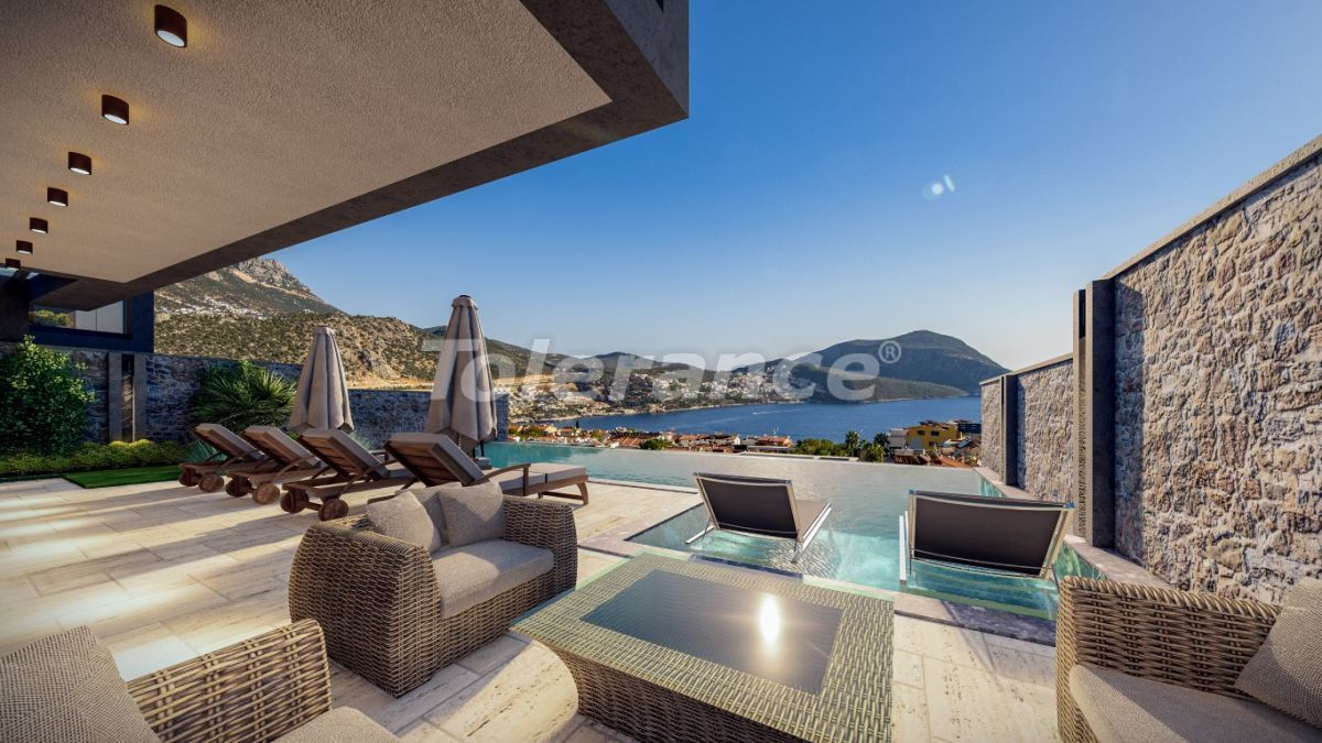 Villa en Kalkan, Turquia, 471 m² - imagen 1