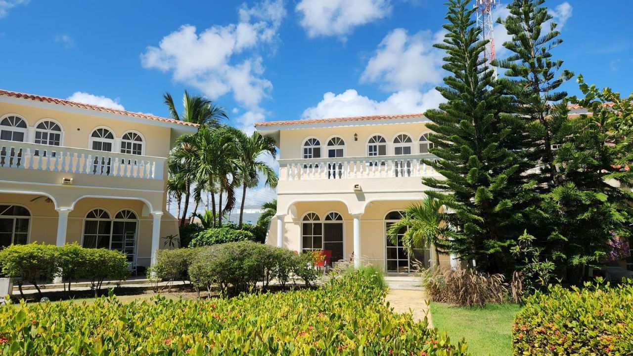 Casa adosada en Punta Cana, República Dominicana, 185.45 m² - imagen 1