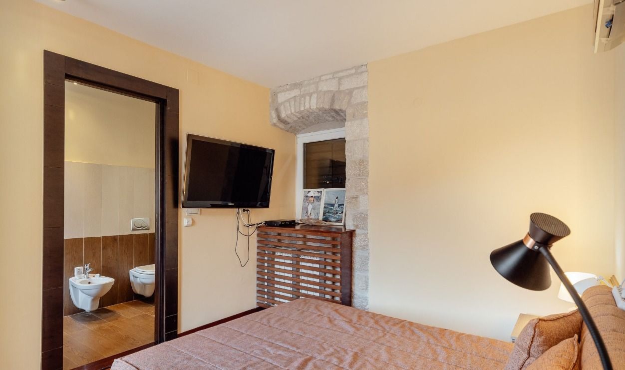 Villa a Dobrota, Montenegro, 246 m² - foto 18