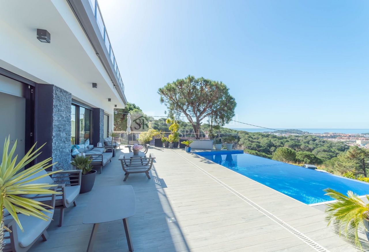 Villa in Lloret de Mar, Spanien, 372 m² - Foto 12