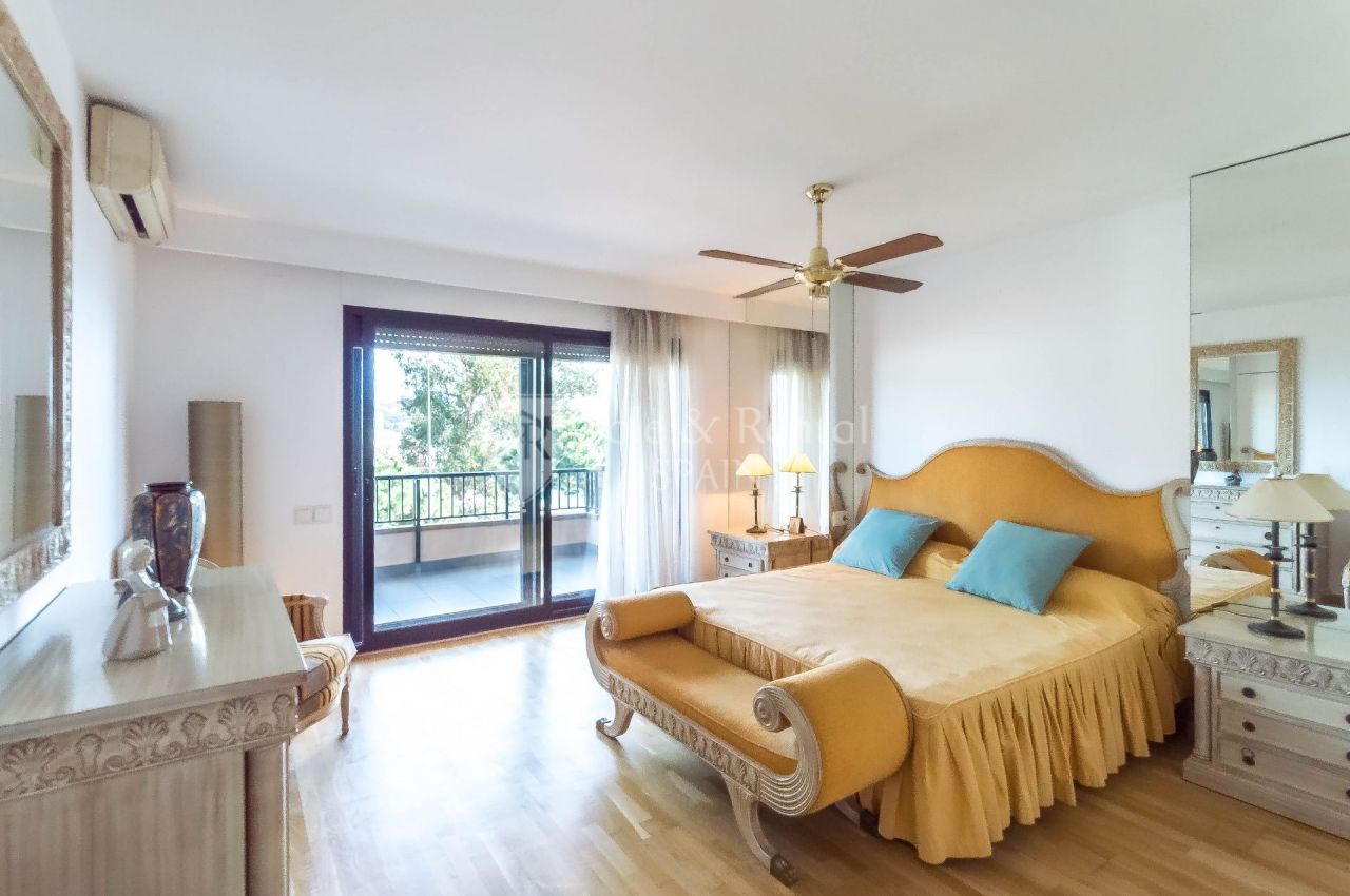 Cottage in Lloret de Mar, Spain, 450 m² - picture 14