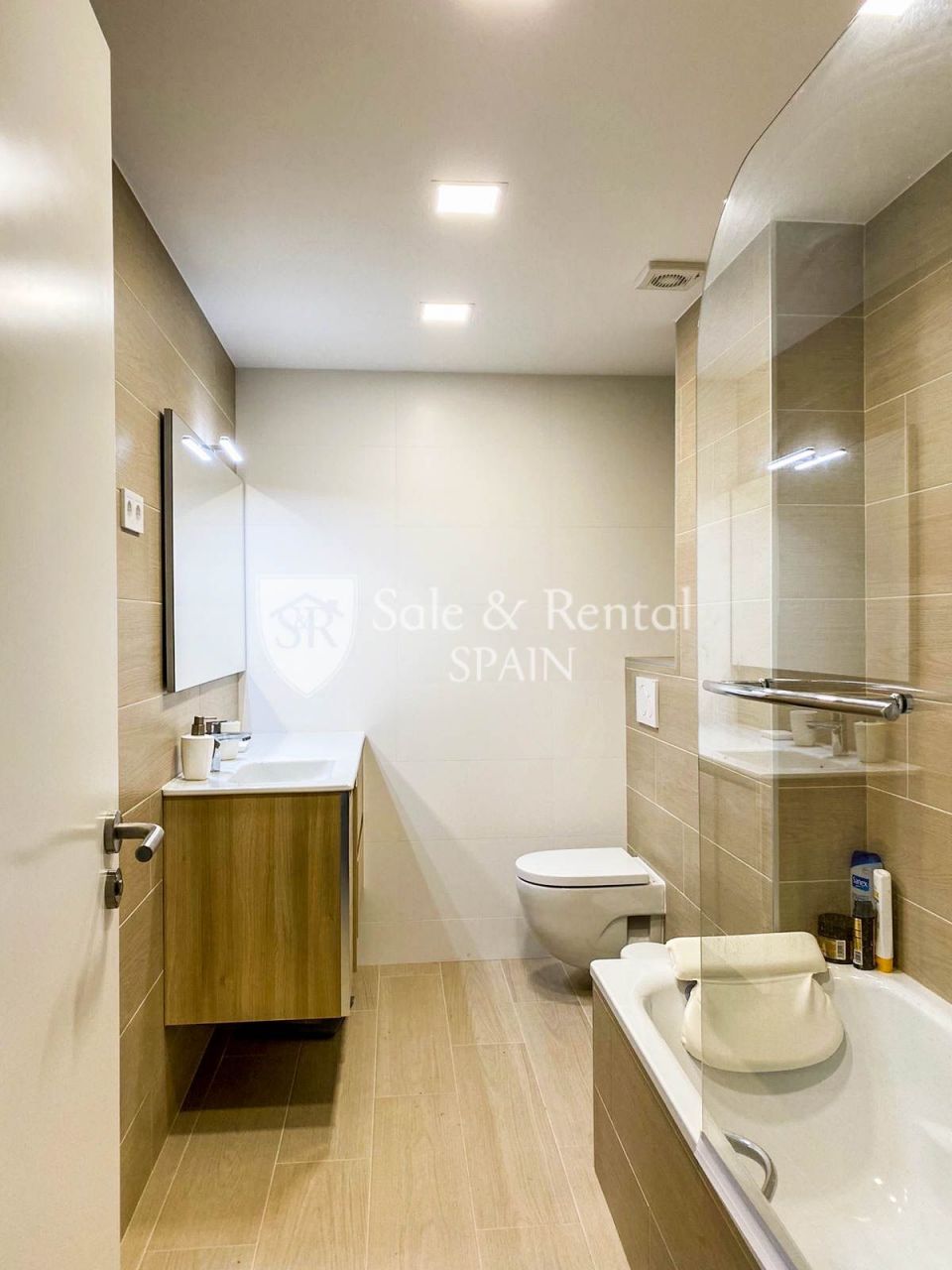 Appartement à Lloret de Mar, Espagne, 70 m² - image 10