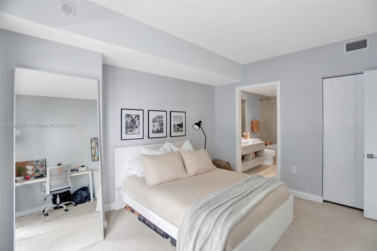 Flat in Miami, USA, 60 m² - picture 6