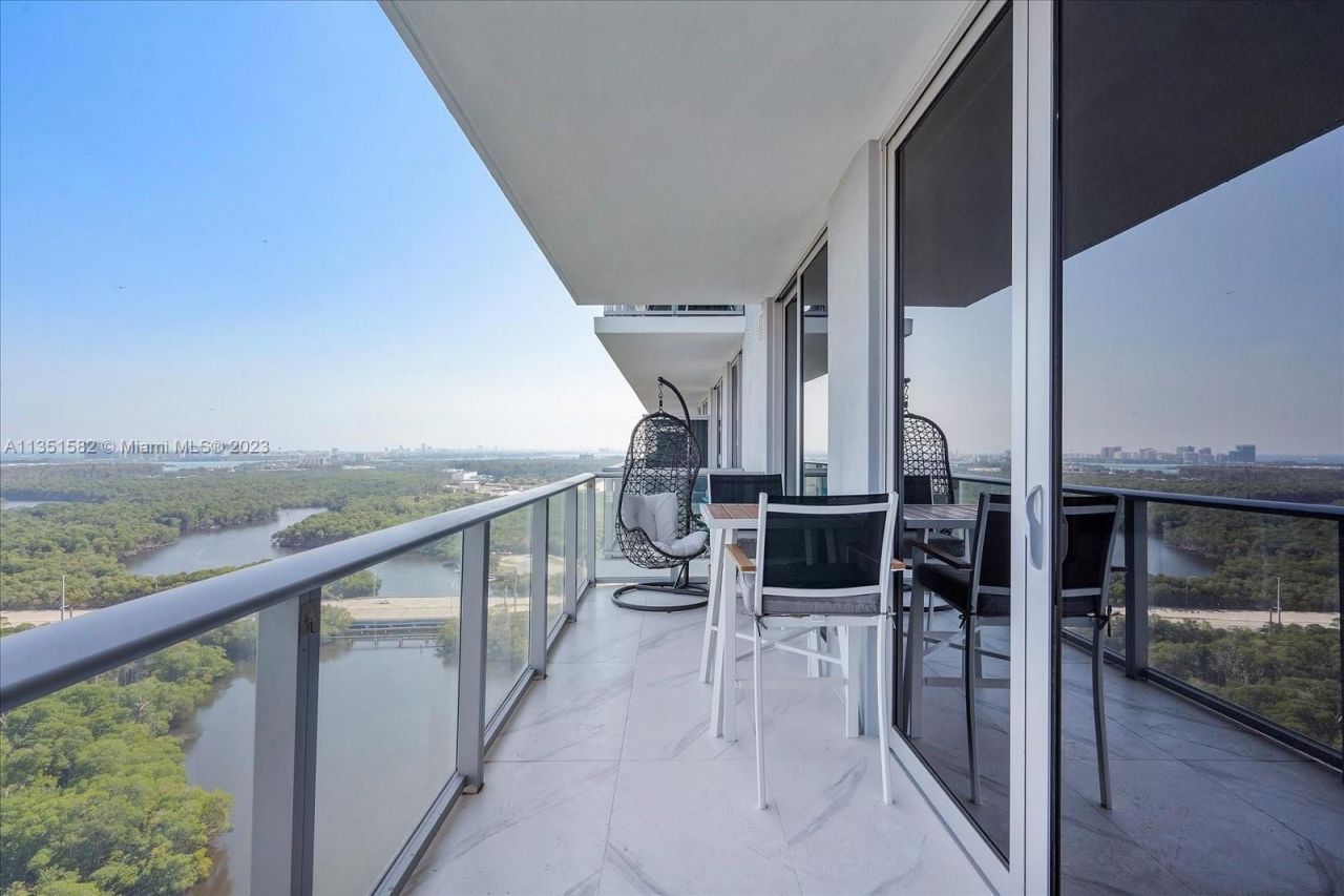 Piso en Miami, Estados Unidos, 100 m² - imagen 5