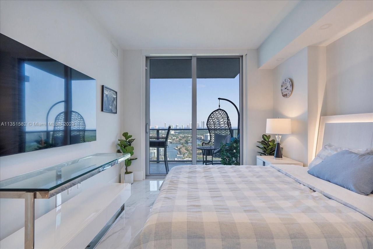 Piso en Miami, Estados Unidos, 100 m² - imagen 8