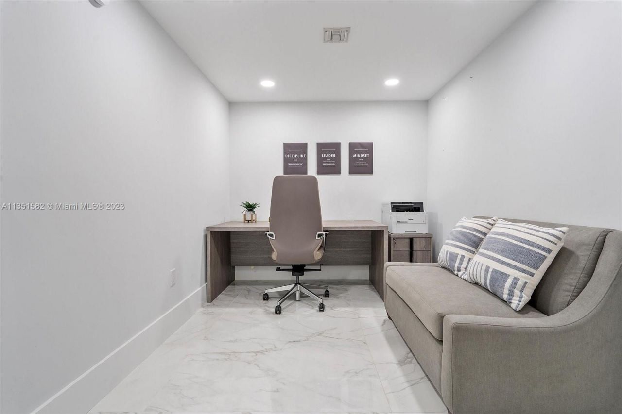 Piso en Miami, Estados Unidos, 100 m² - imagen 11