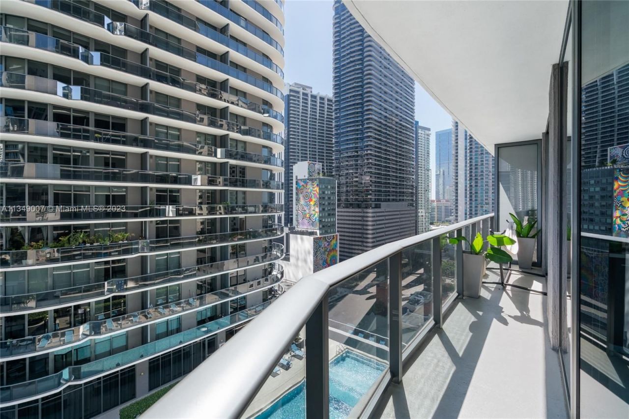 Flat in Miami, USA, 90 m² - picture 5