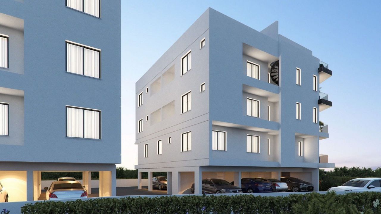 Gewerbeimmobilien in Larnaka, Zypern, 492 m² - Foto 1