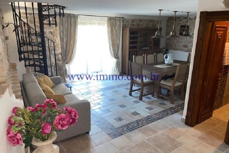 House in Sutivan, Croatia, 210 m² - picture 5