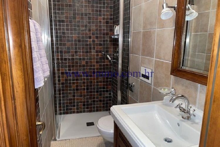 House in Sutivan, Croatia, 210 m² - picture 6