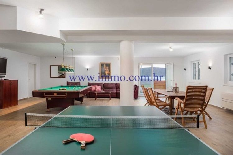 Villa in Sibenic, Croatia, 1 000 m² - picture 11