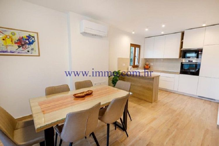 Villa in Split, Kroatien, 465 m² - Foto 3