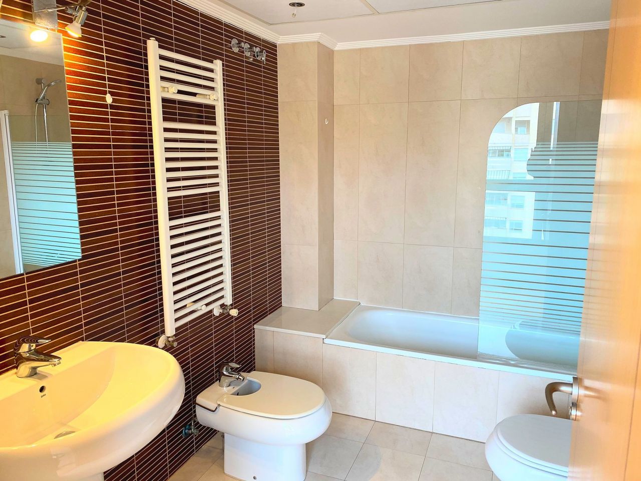 Apartment in Valencia, Spanien, 117 m² - Foto 11