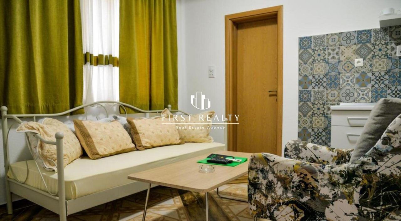 Hotel en Kotor, Montenegro, 550 m² - imagen 1