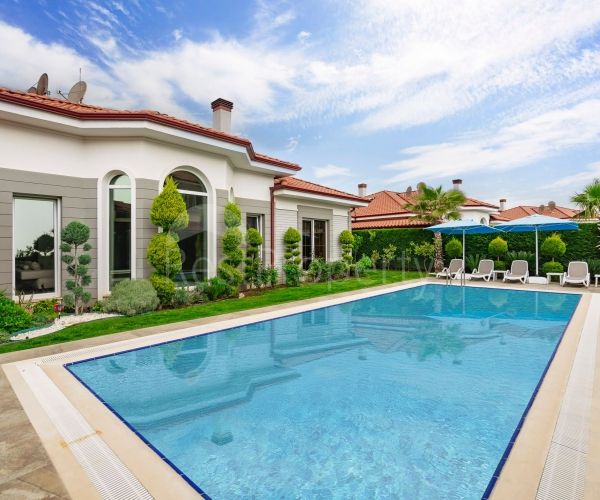 Villa en Antalya, Turquia, 320 m² - imagen 1