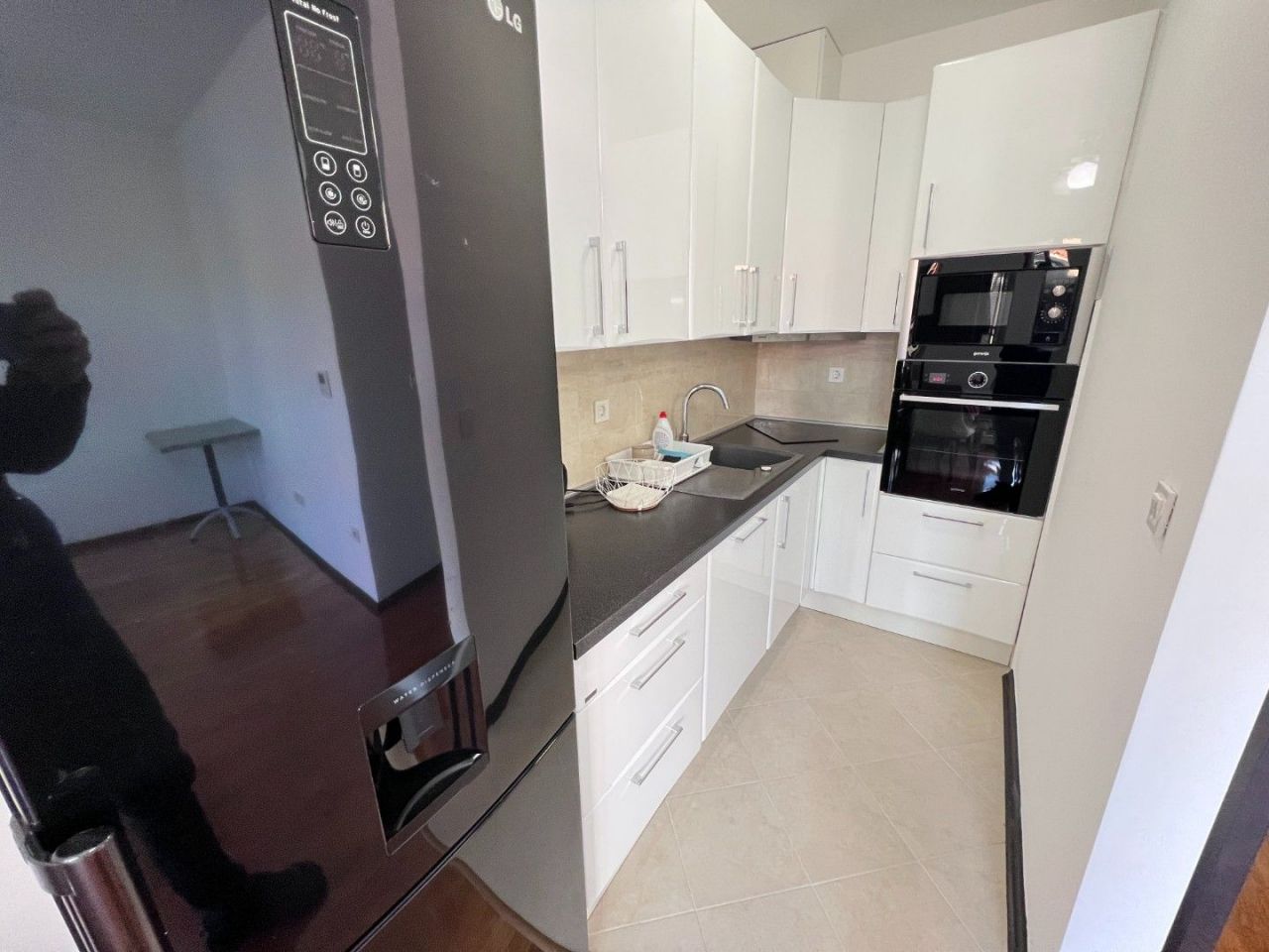 Flat in Budva, Montenegro, 51 m² - picture 2