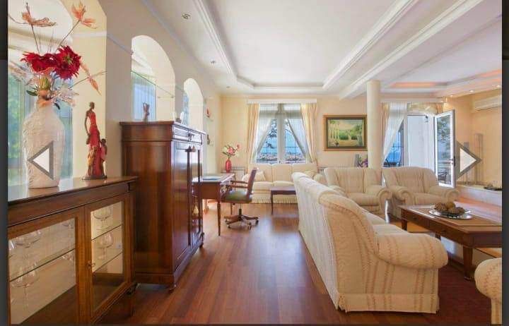 Villa en Sveti Stefan, Montenegro, 10 000 m² - imagen 9