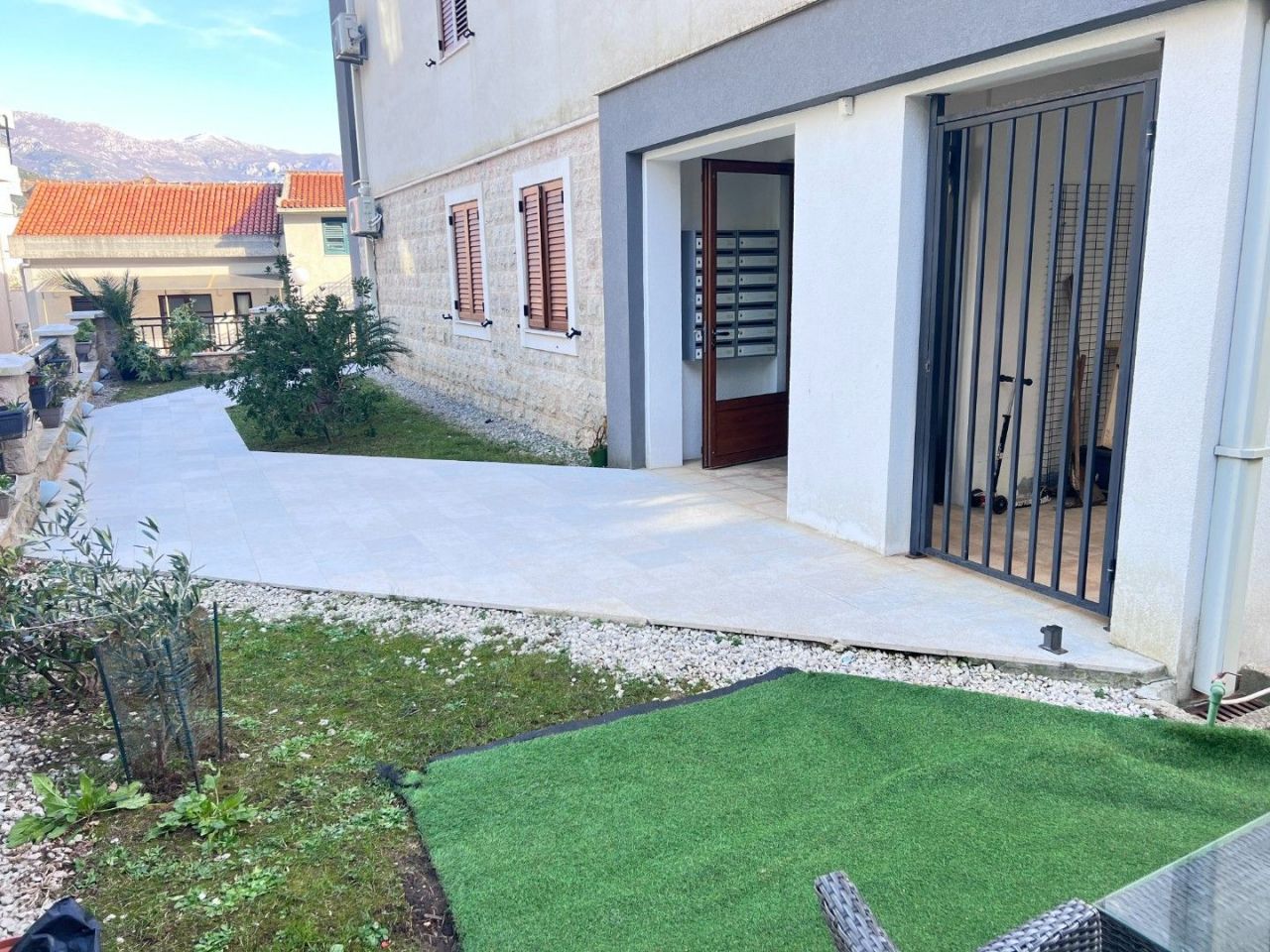 Flat in Budva, Montenegro, 51 m² - picture 16