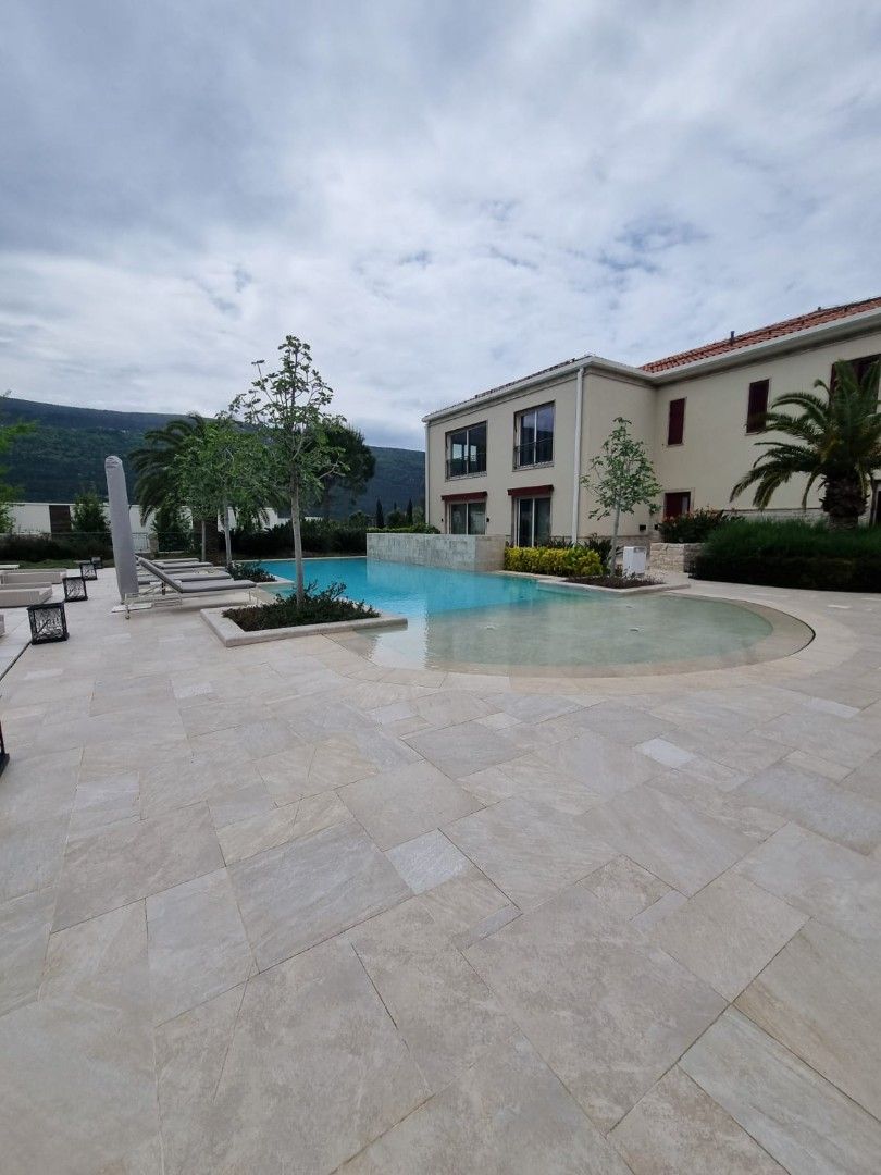 Villa à Herceg-Novi, Monténégro, 165 m² - image 1