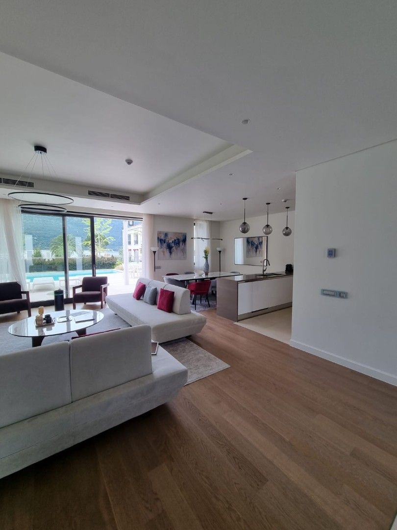 Villa in Herceg-Novi, Montenegro, 165 m² - Foto 5