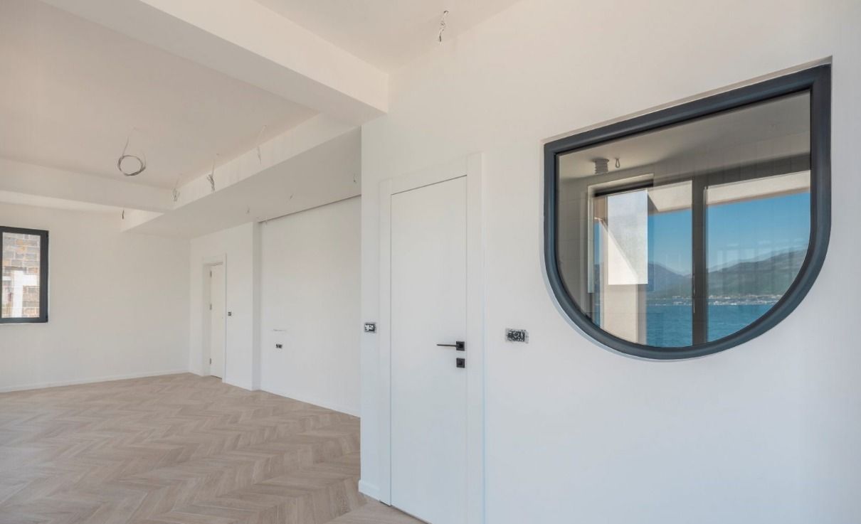 Villa in Krasici, Montenegro, 225 m² - picture 7