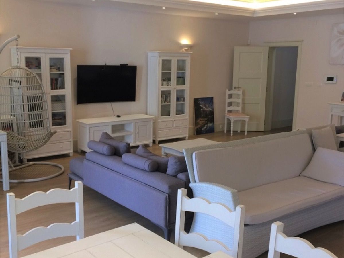 Villa in Stoliv, Montenegro, 325 m² - picture 7