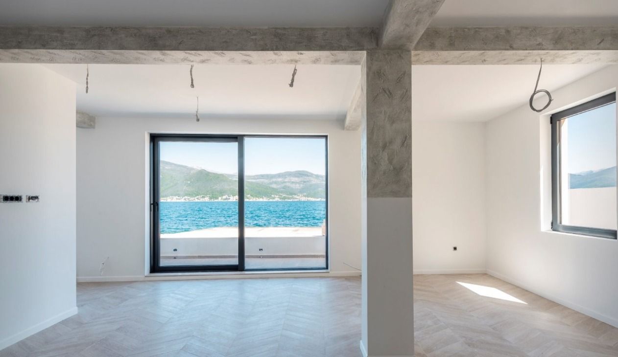 Villa in Krasici, Montenegro, 225 m² - picture 9