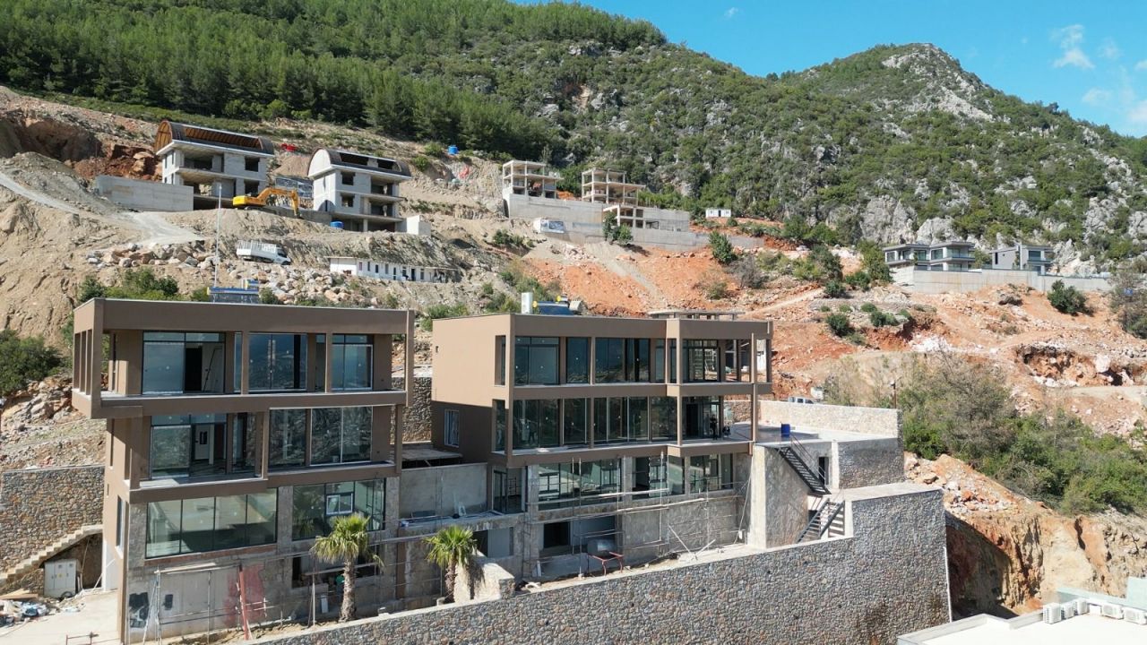 Villa in Alanya, Türkei, 432 m² - Foto 1