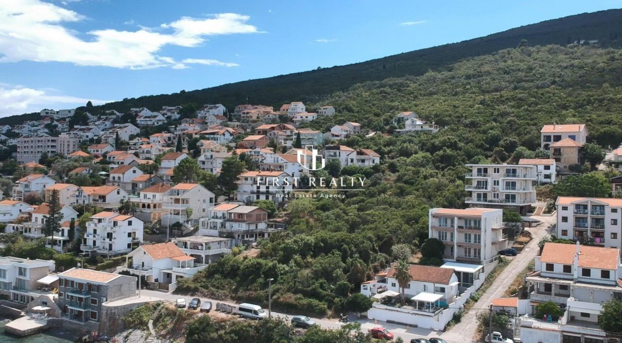 Land in Krasici, Montenegro, 12 562 m² - picture 1