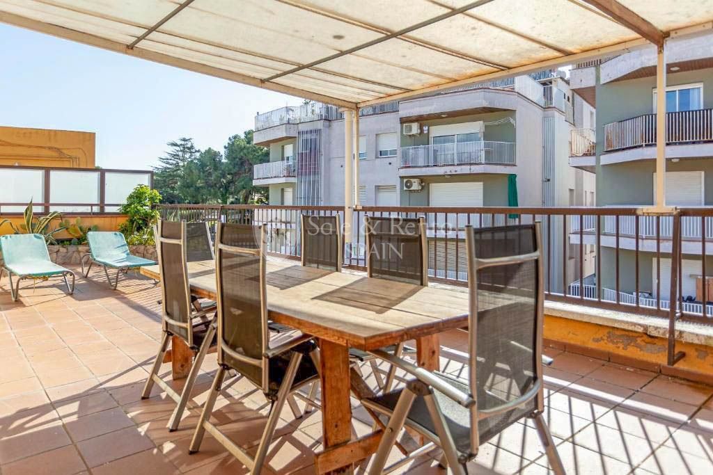 Flat in Lloret de Mar, Spain, 100 m² - picture 1