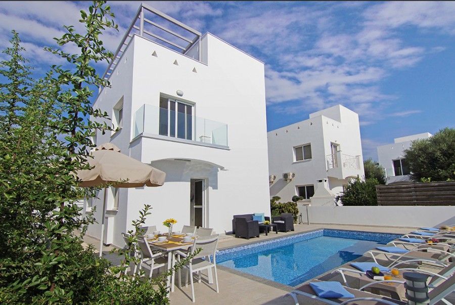 Villa à Protaras, Chypre, 121 m² - image 1