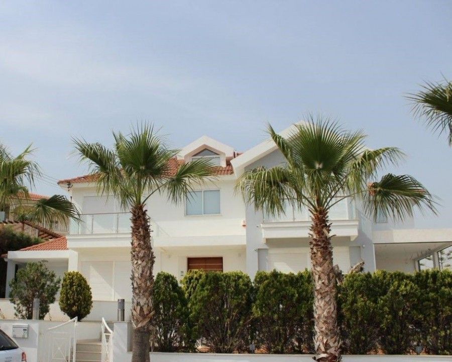 Villa en Limasol, Chipre, 500 m² - imagen 1