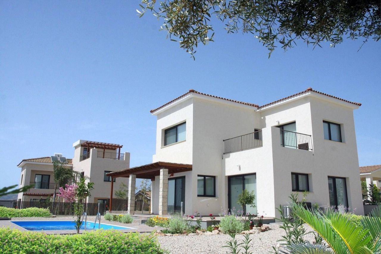 Villa in Paphos, Cyprus, 127.7 m² - picture 1