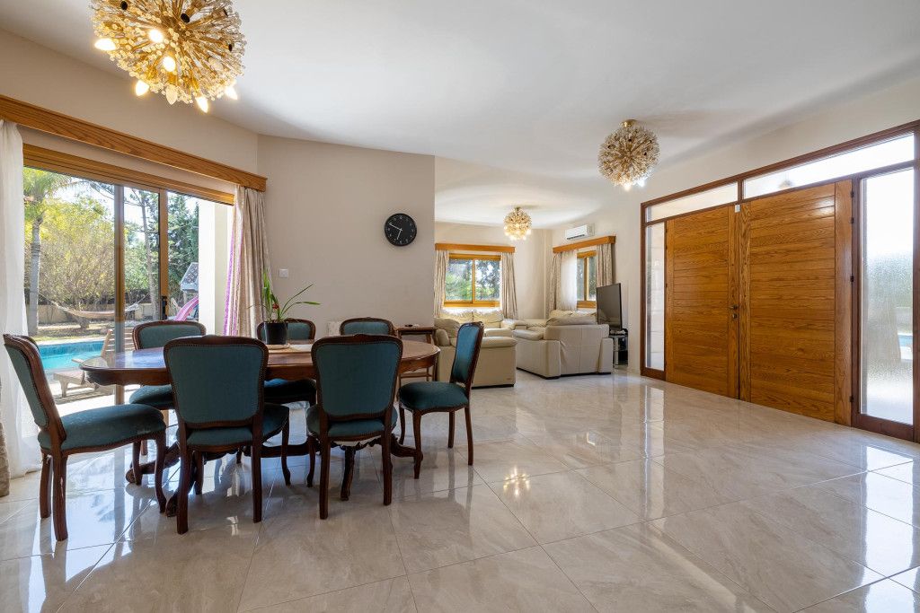 Appartamento a Larnaca, Cipro, 315.5 m² - foto 10