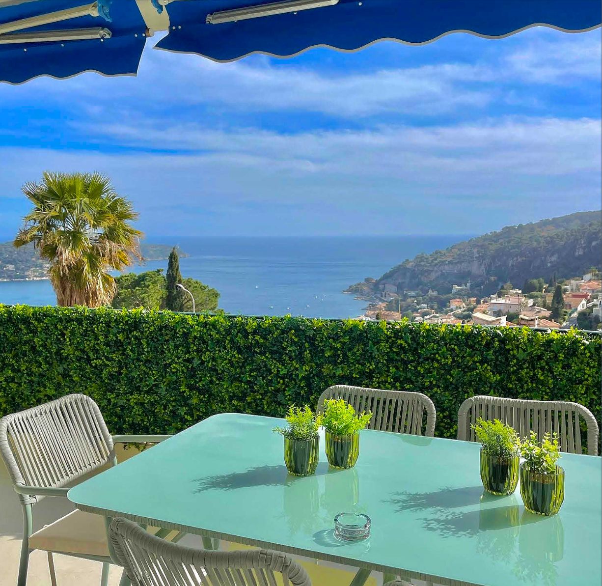 Apartamento en Villefranche-sur-Mer, Francia, 97 m² - imagen 1