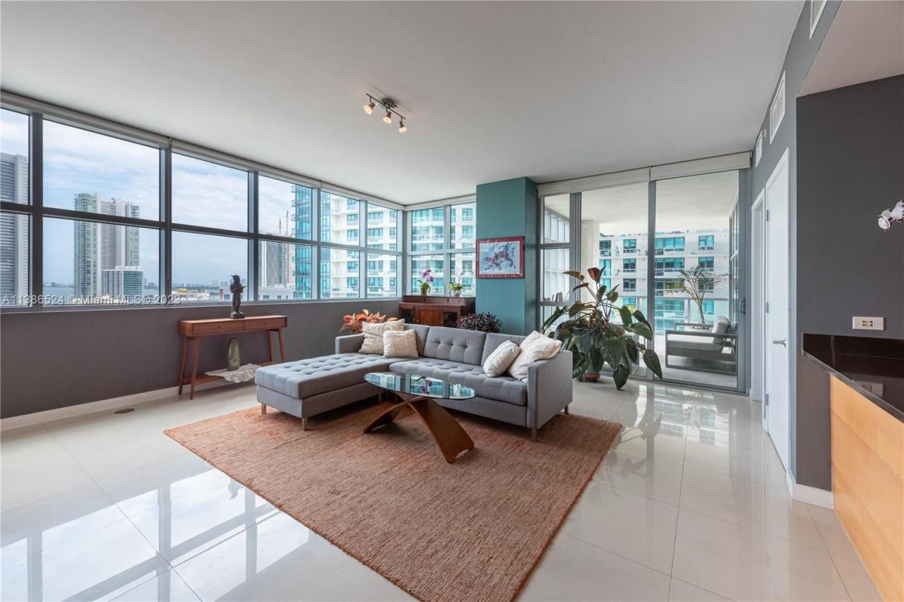 Appartamento a Miami, USA, 120 m² - foto 4