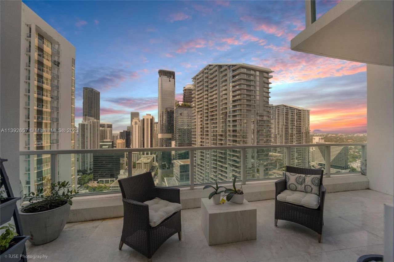 Flat in Miami, USA, 140 m² - picture 4