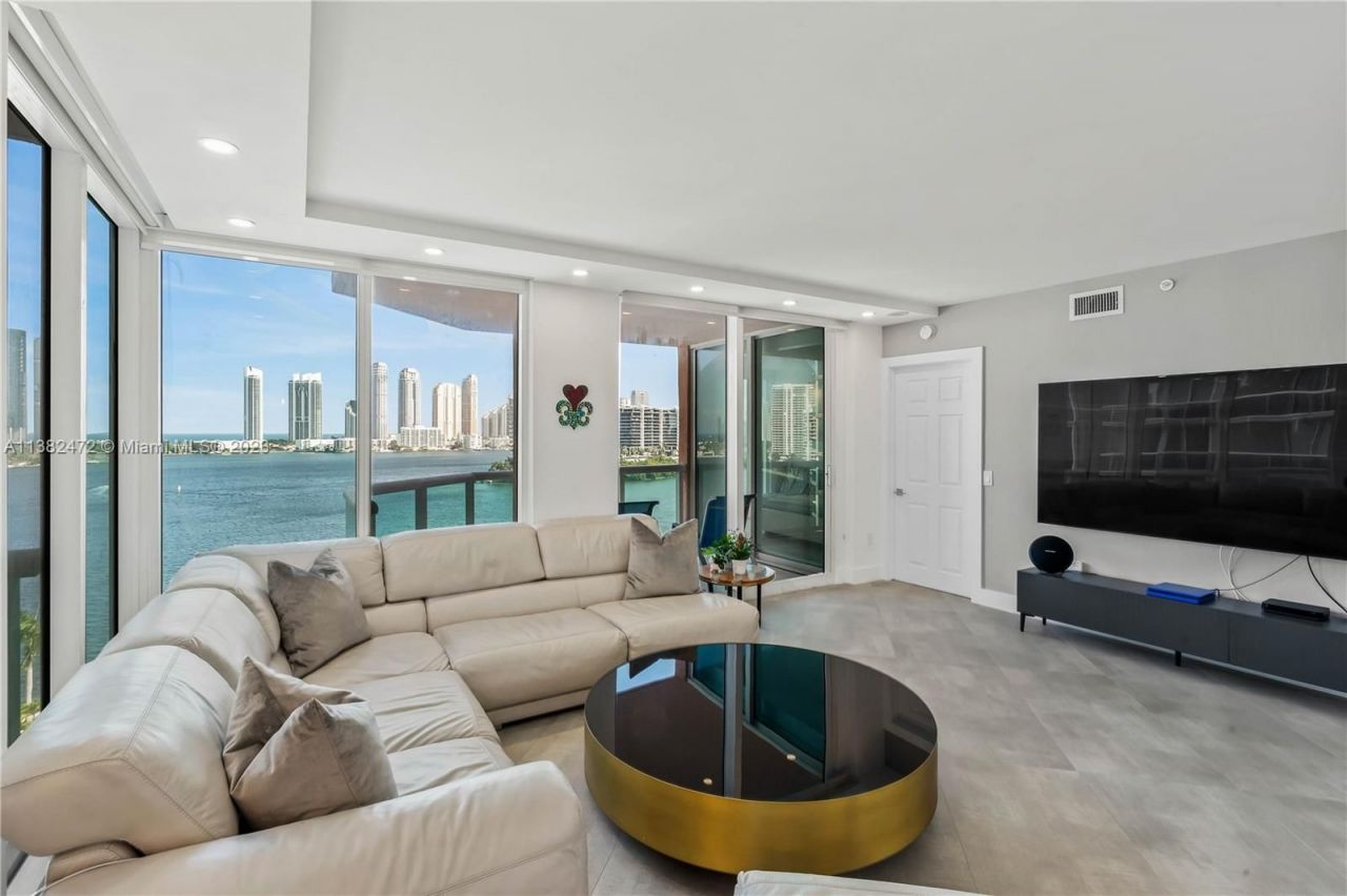 Wohnung in Miami, USA, 160 m² - Foto 1