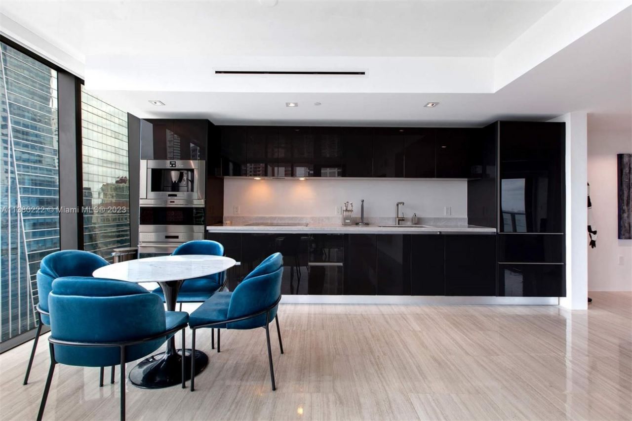 Flat in Miami, USA, 70 m² - picture 9